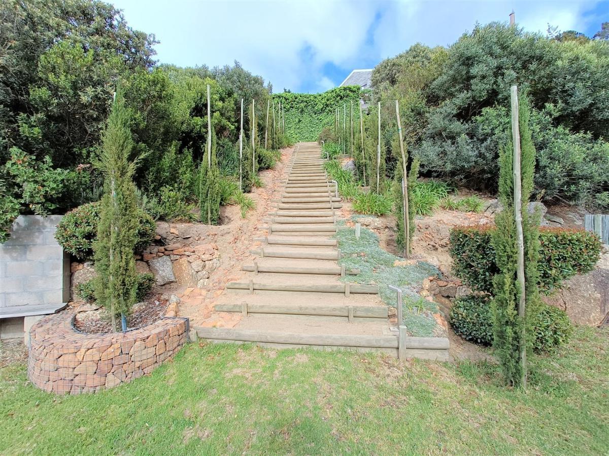 Mount Rhodes Guesthouse, Three Separate Units, Please Select Either Three Bedroom, Two And A Half Bedroom Or One Bedroom Cape Town