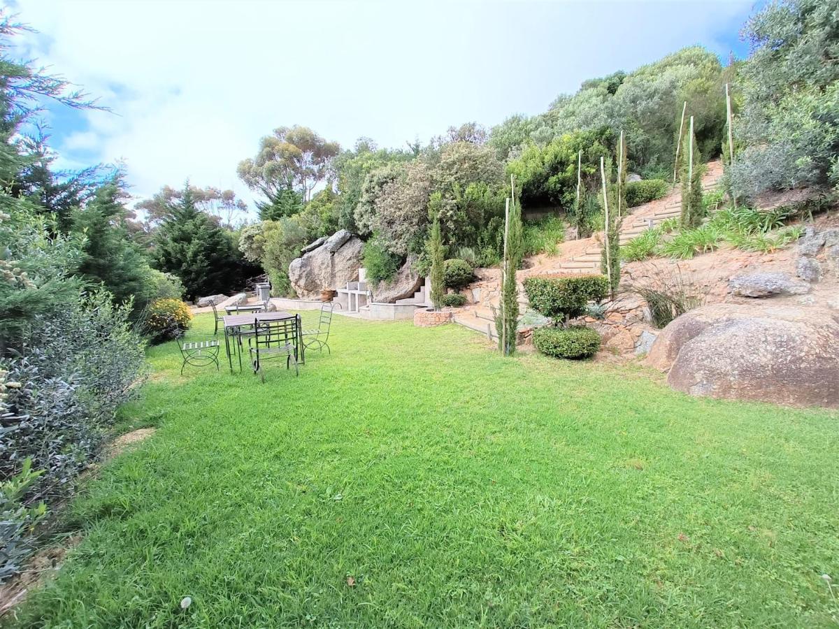 Mount Rhodes Guesthouse, Three Separate Units, Please Select Either Three Bedroom, Two And A Half Bedroom Or One Bedroom *