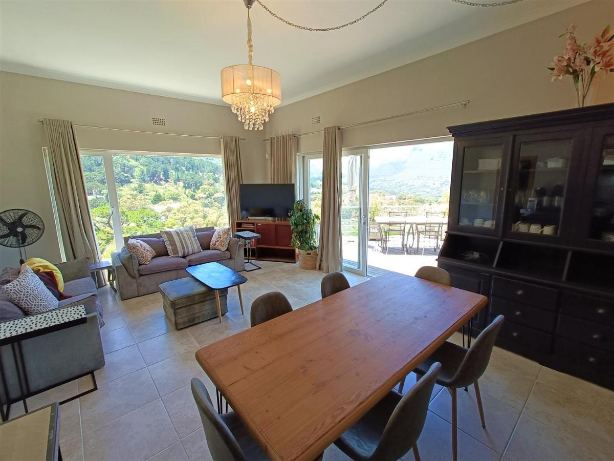Mount Rhodes Guesthouse, Three Separate Units, Please Select Either Three Bedroom, Two And A Half Bedroom Or One Bedroom