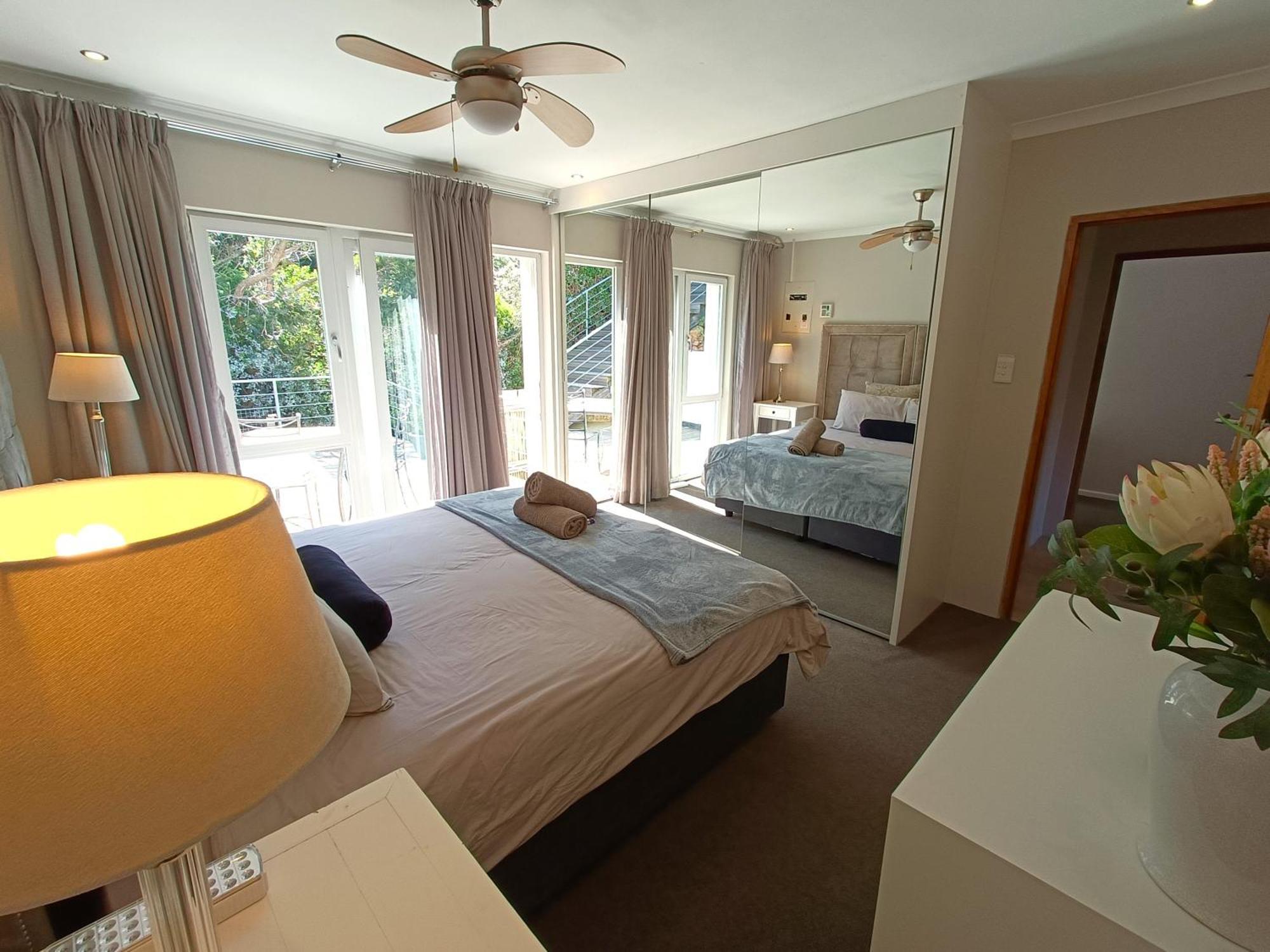 Mount Rhodes Guesthouse, Three Separate Units, Please Select Either Three Bedroom, Two And A Half Bedroom Or One Bedroom