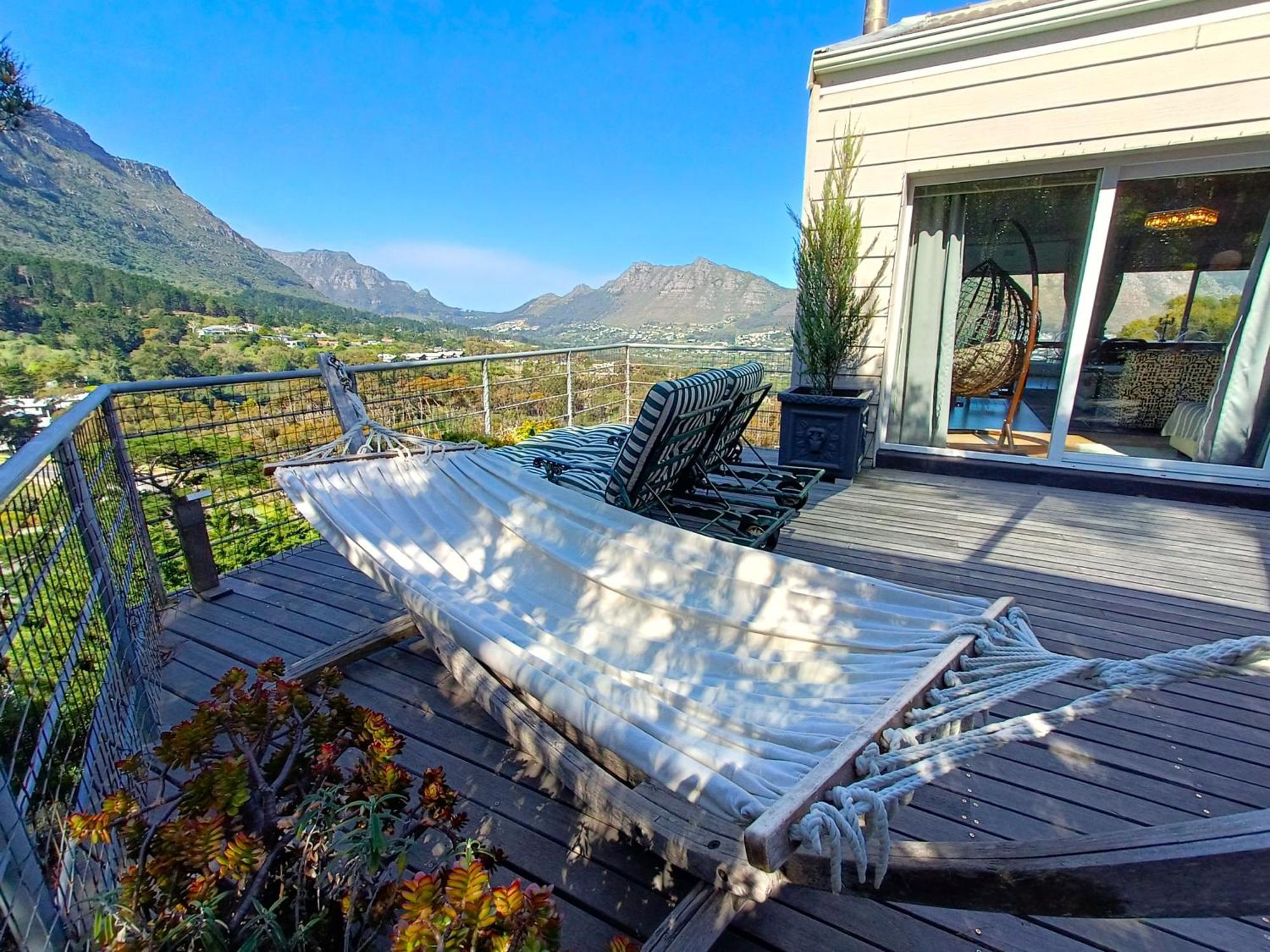 Apartment Mount Rhodes Guesthouse, Three Separate Units, Please Select Either Three Bedroom, Two And A Half Bedroom Or One Bedroom Cape Town